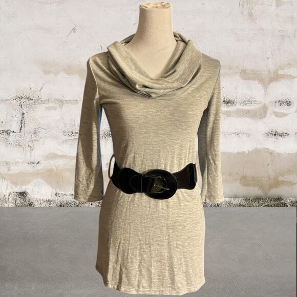 Rue 21 NWT Gray Tunic Cowl Neck with Belt Size Medium - Picture 1 of 5